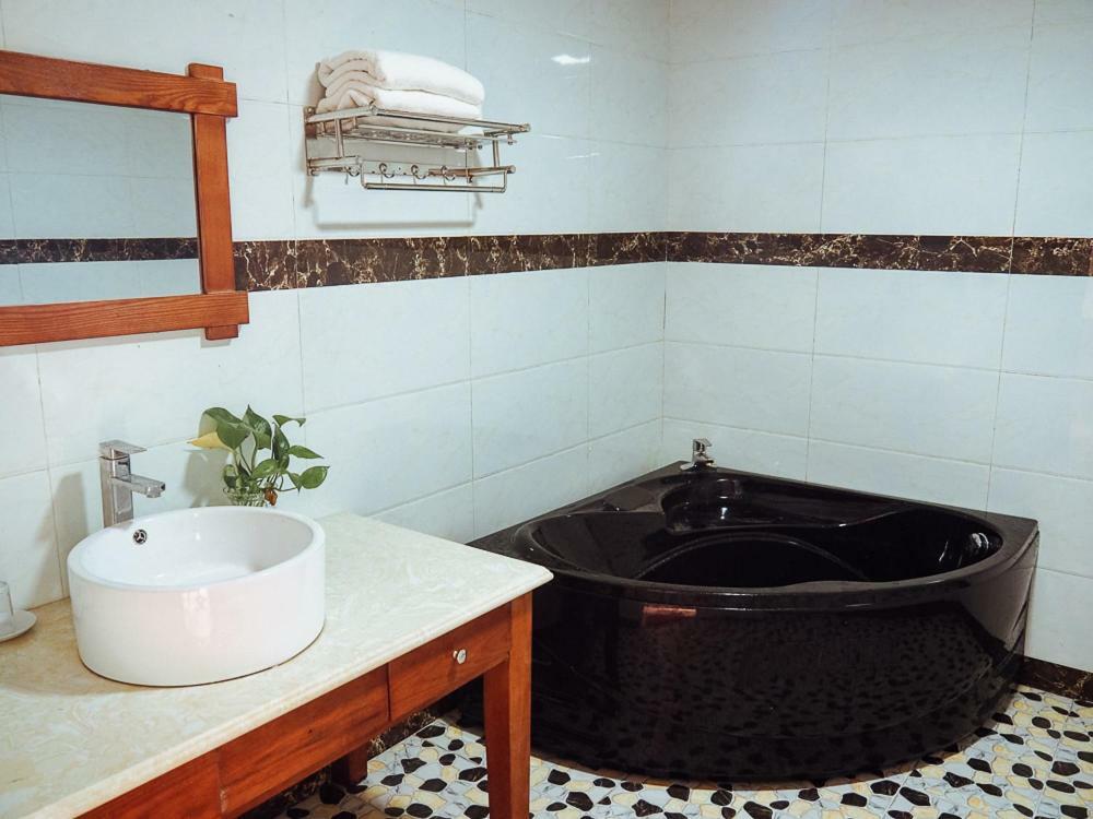 Truong Xuan Ecology Hotel Ха Жианг Екстериор снимка